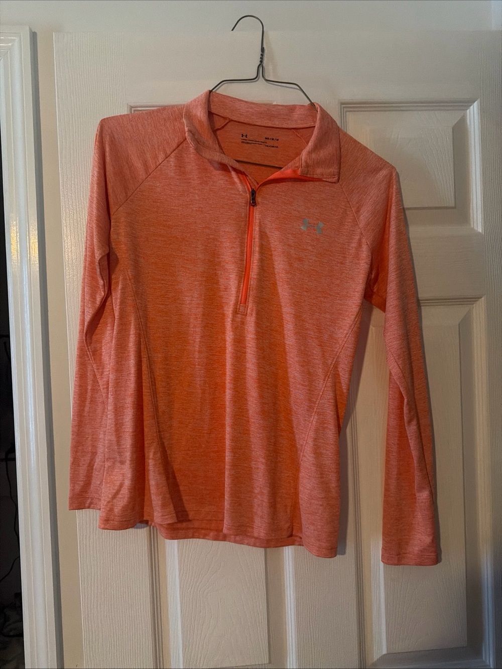 Under ArmourWomen’s medium  Quarter-Zip Training Top